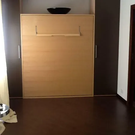 Casa Turati Апартаменты *
